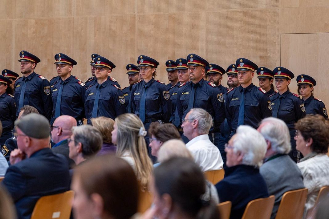 Polizei Ausmusterung
