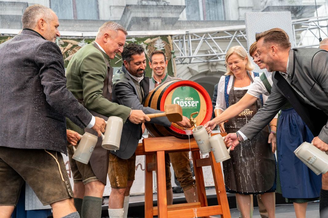Aufsteirern Bieranstich